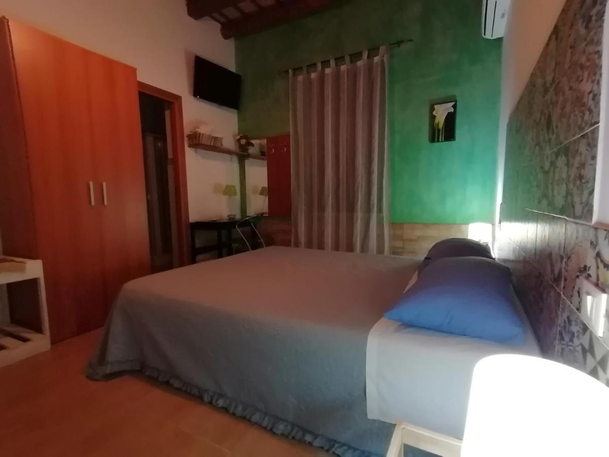 Donnaciccinatrapani Bed & Breakfast Rilievo Exterior photo